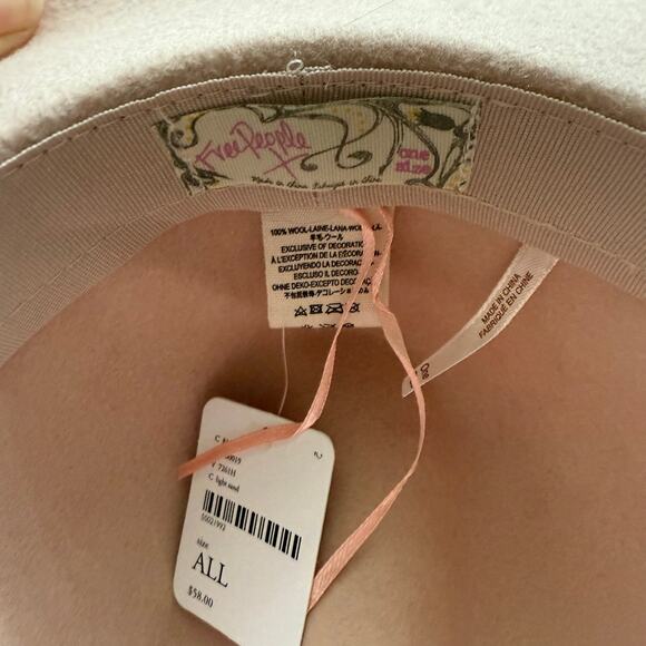 Free People Light Sand Wythe Leather Band Felt Hat Sz O/S NWT main image 12